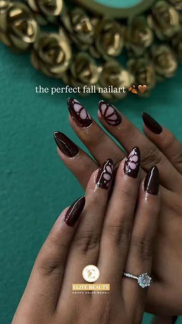 Fall nail art